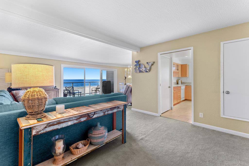 22130 E Cliff DR 2D, Santa Cruz, CA 95062