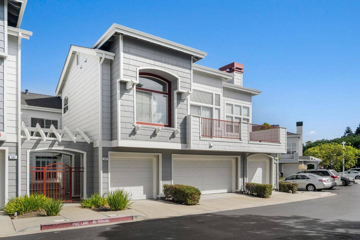 583 Shoal CIR, Redwood Shores, CA 94065