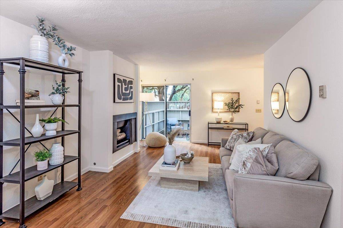 Sunnyvale, CA 94086,613 N Garland TER