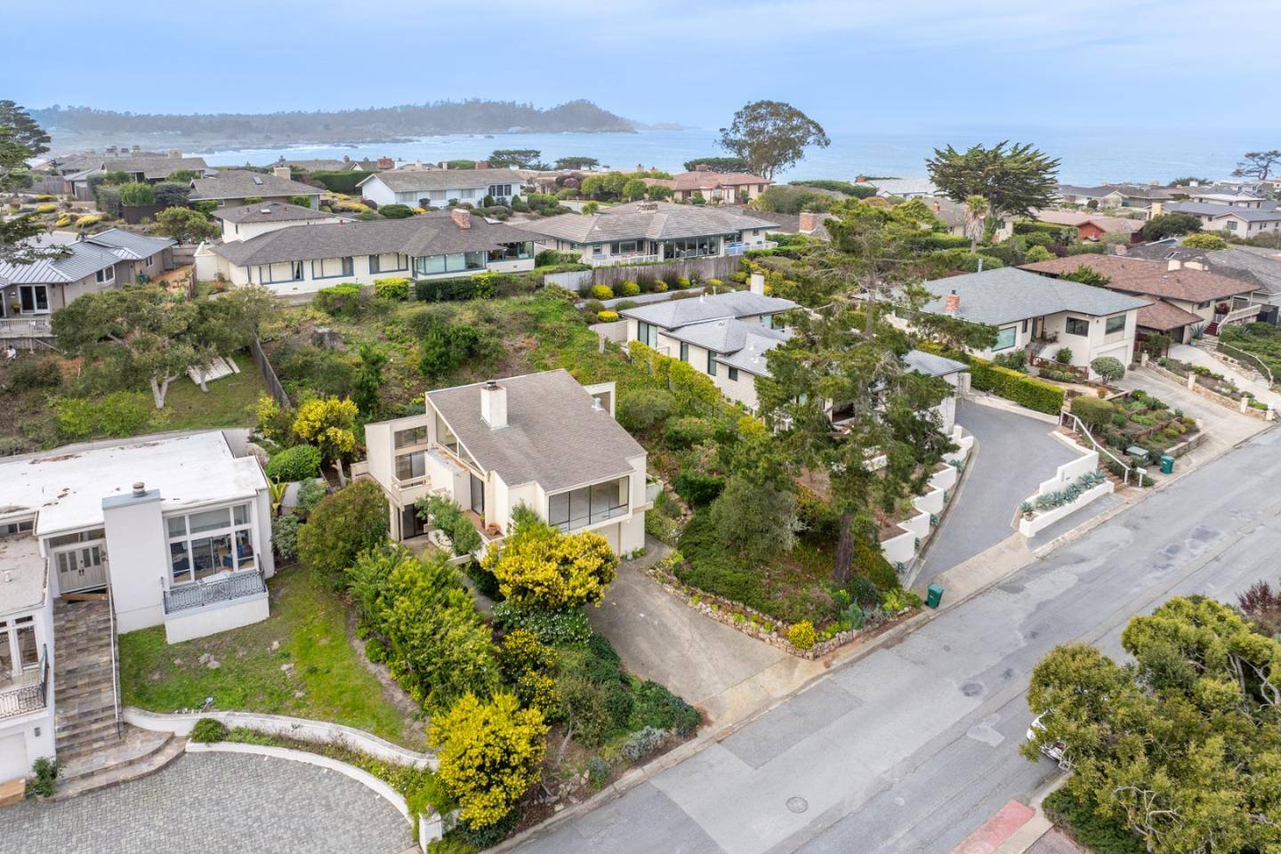 Carmel, CA 93923,2910 Ribera RD