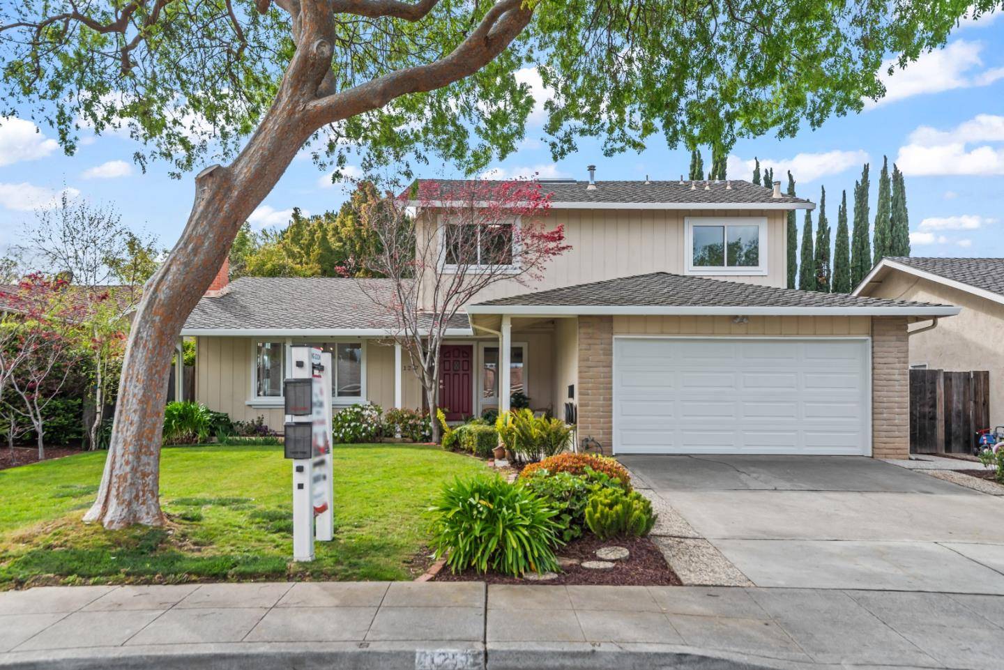 1217 Rousseau DR, Sunnyvale, CA 94087