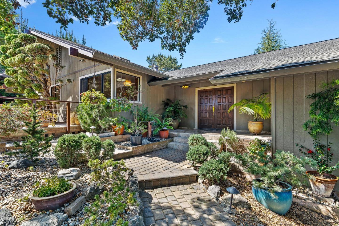 Corral De Tierra, CA 93908,17 Calera Canyon RD