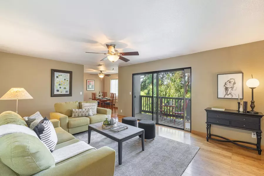 900 Cambridge DR 56, Benicia, CA 94510