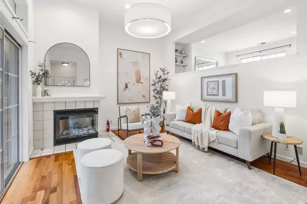 Redwood City, CA 94062,8 Arch ST