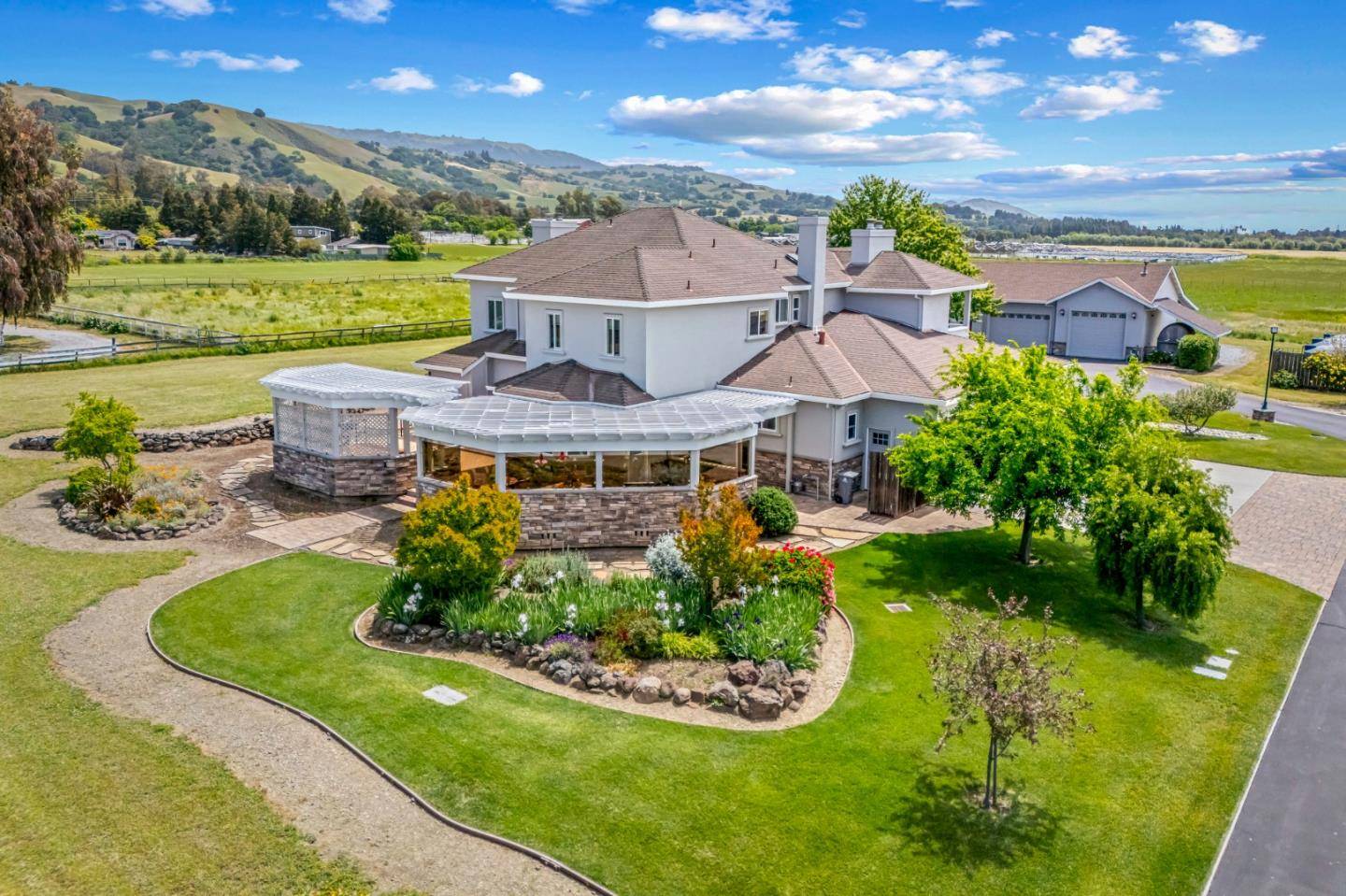 2340 Tennant AVE, Morgan Hill, CA 95037