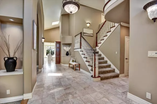 Sunnyvale, CA 94087,1584 Grackle WAY