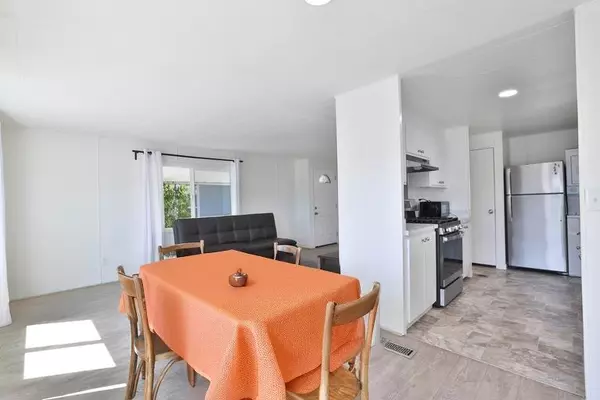 Gilroy, CA 95020,8282 Murray Ave 99