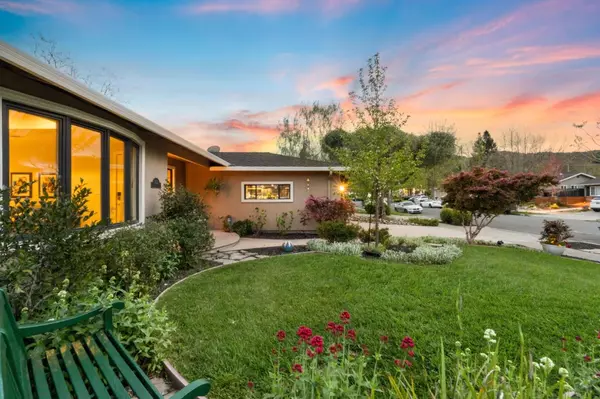 San Jose, CA 95124,5522 Laura DR