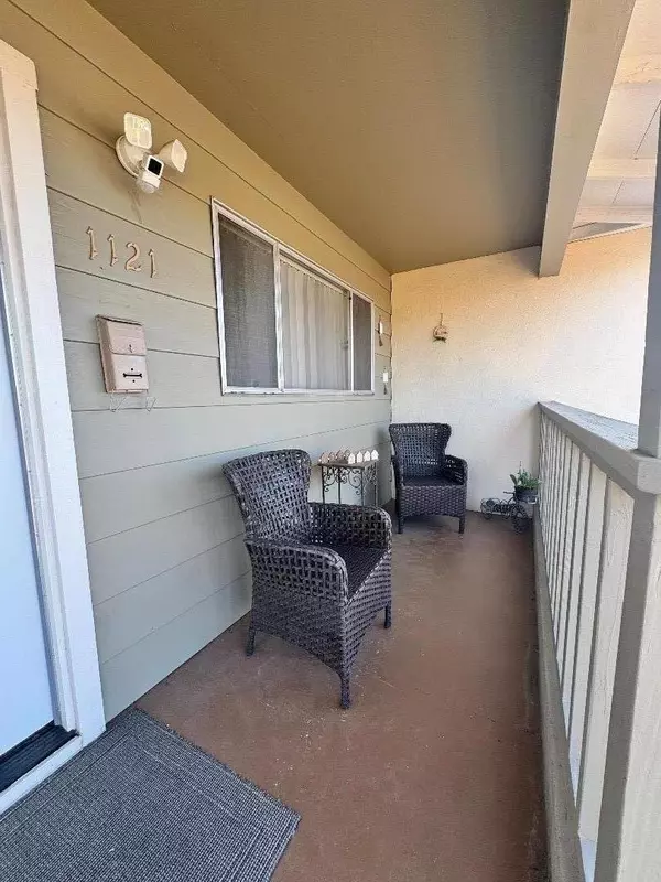 Salinas, CA 93906,1121 Granada AVE