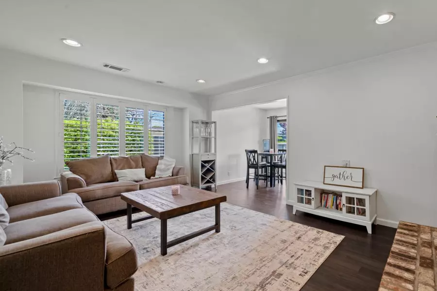 1061 Riker ST 1, Salinas, CA 93901