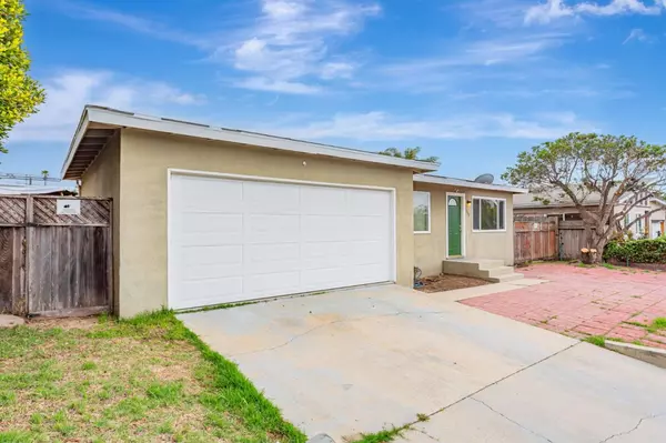 Seaside, CA 93955,1762 Luzern ST