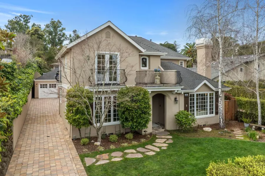 1261 Vancouver AVE, Burlingame, CA 94010