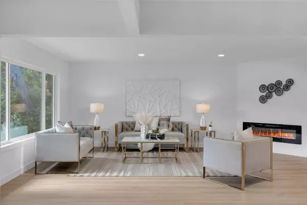 San Carlos, CA 94070,385 Phelps RD