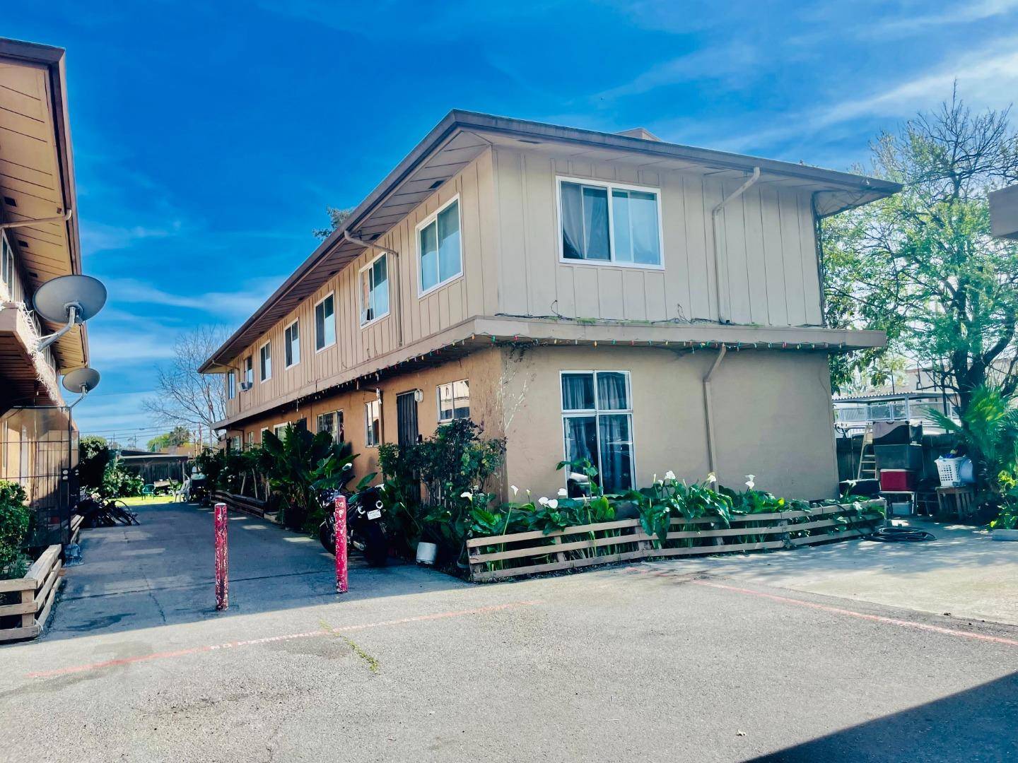 San Jose, CA 95116,1200 E William CT