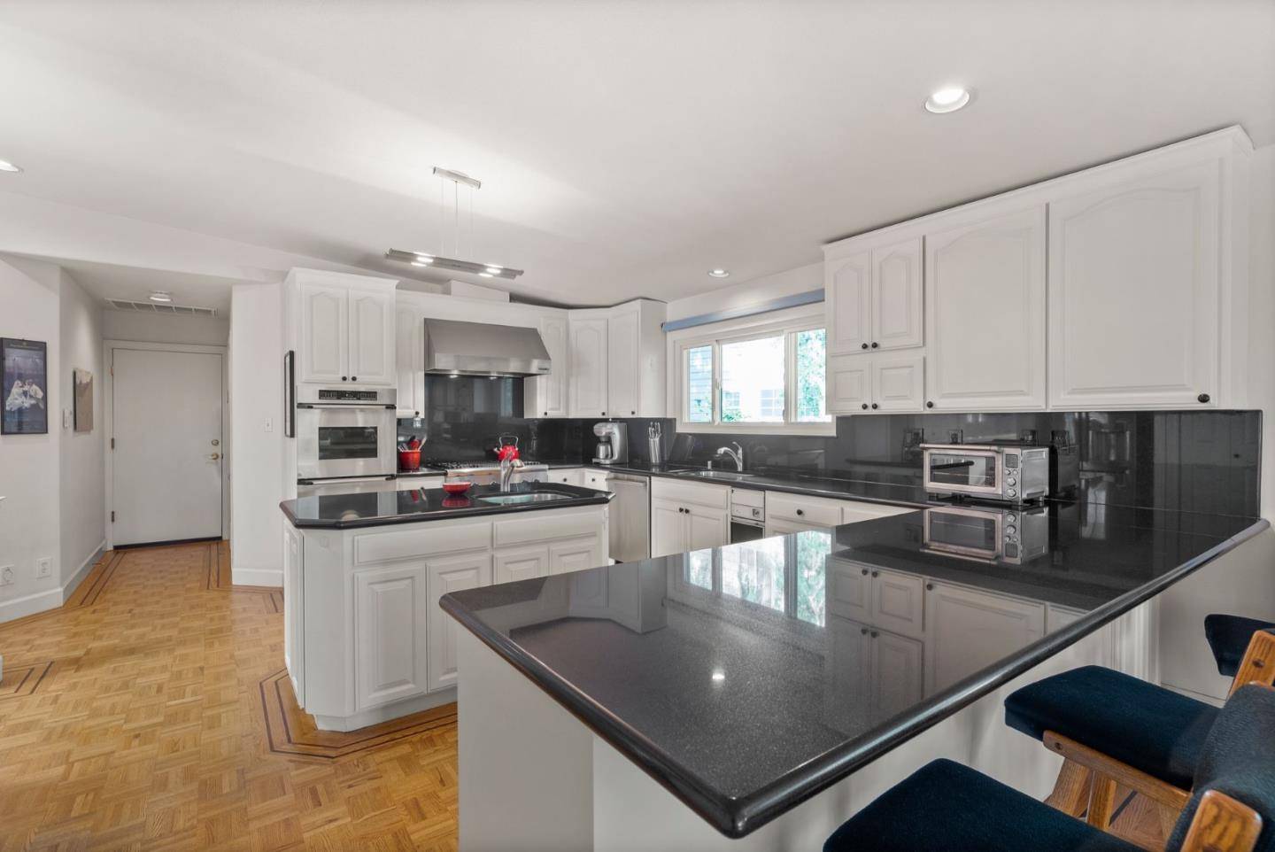 3920 Lakemead WAY, Redwood City, CA 94062