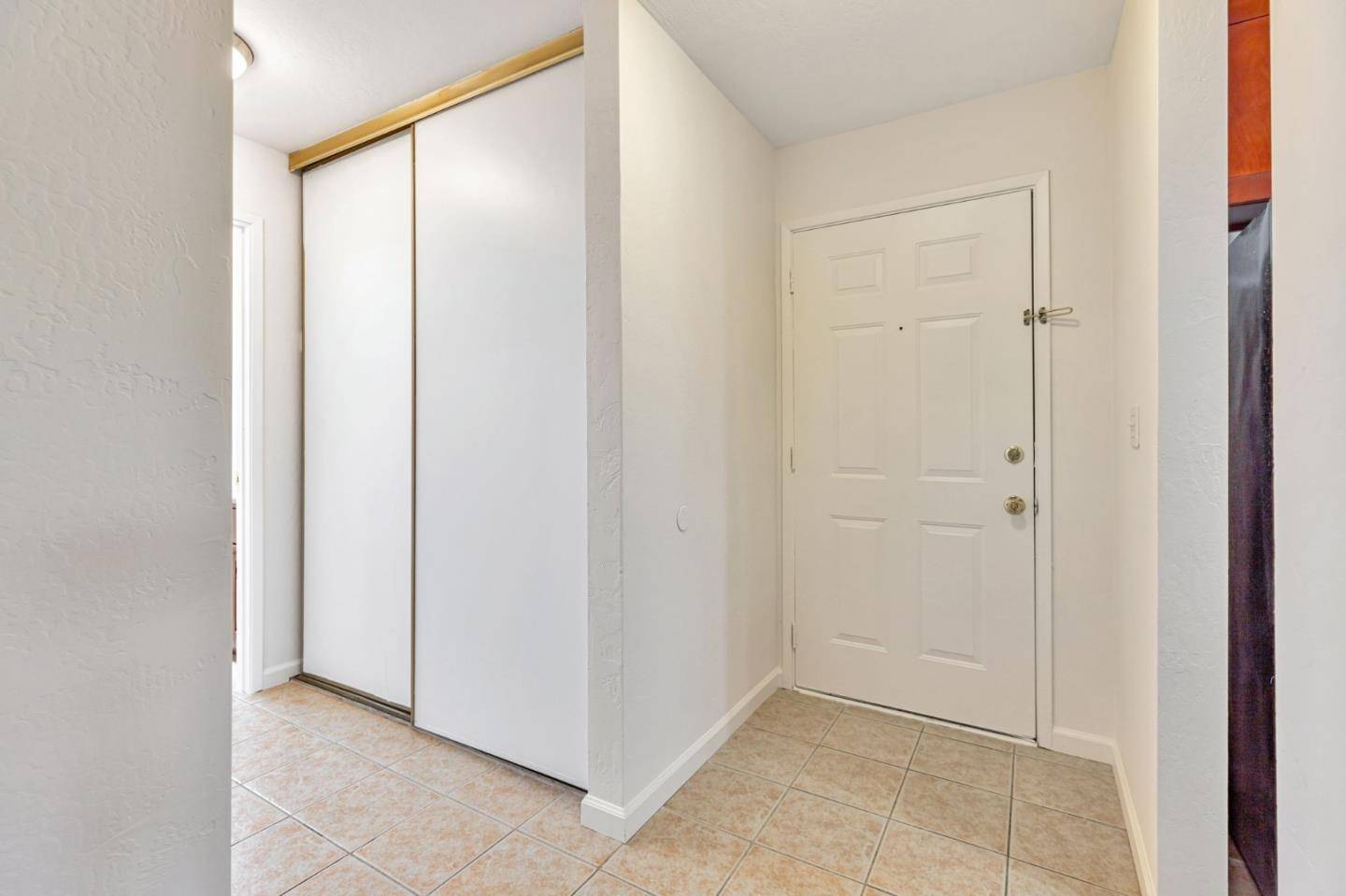 Gilroy, CA 95020,8155 Westwood DR 13