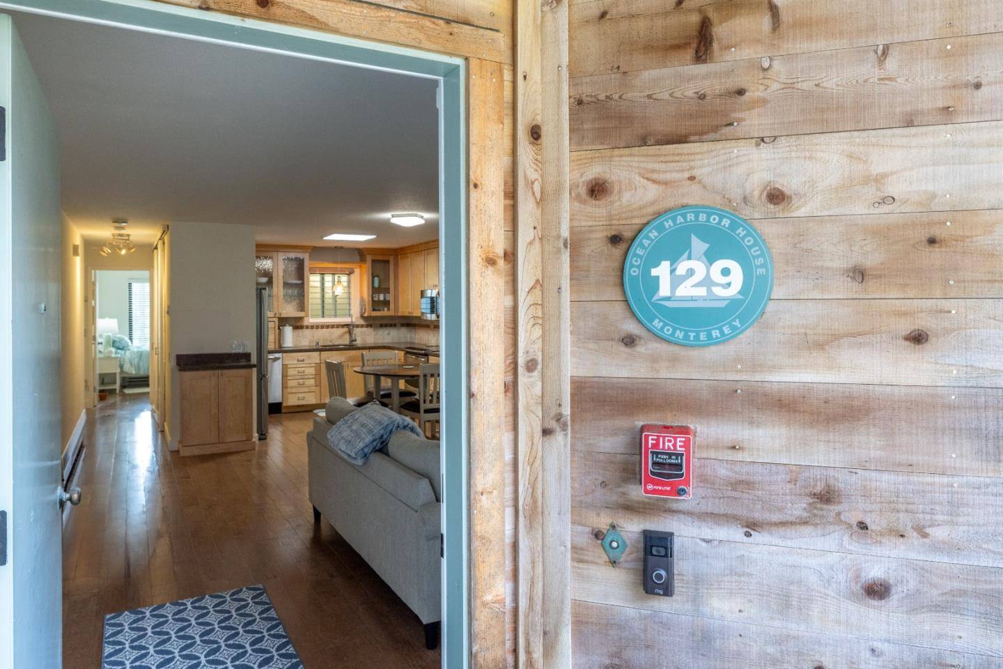 Monterey, CA 93940,1 Surf WAY 129