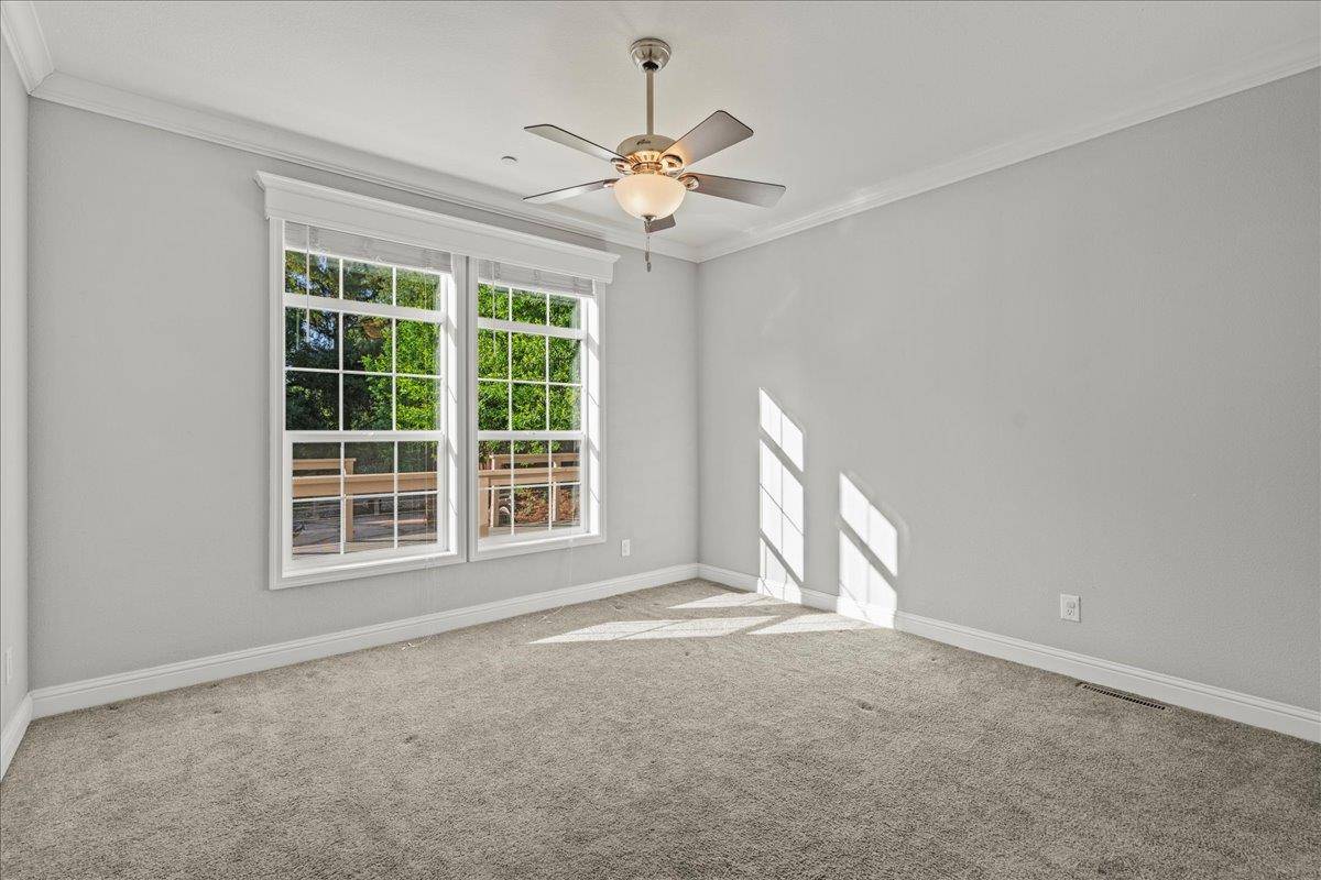 Los Gatos, CA 95033,24130 Loma Prieta AVE