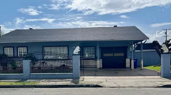 Hayward, CA 94544,28133 Cole PL