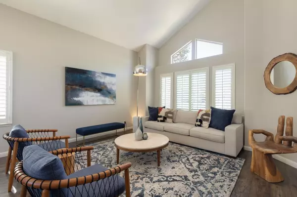 Danville, CA 94506,92 Hillview DR