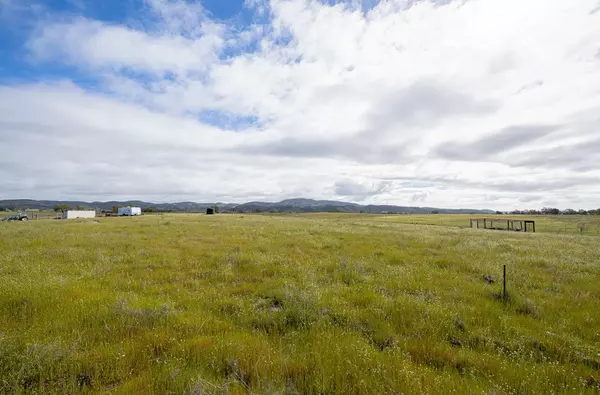 Bradley, CA 93426,50255 Adobe PL