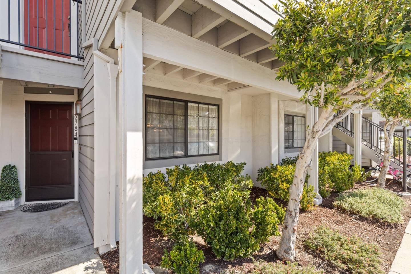 San Jose, CA 95129,6984 Chantel CT