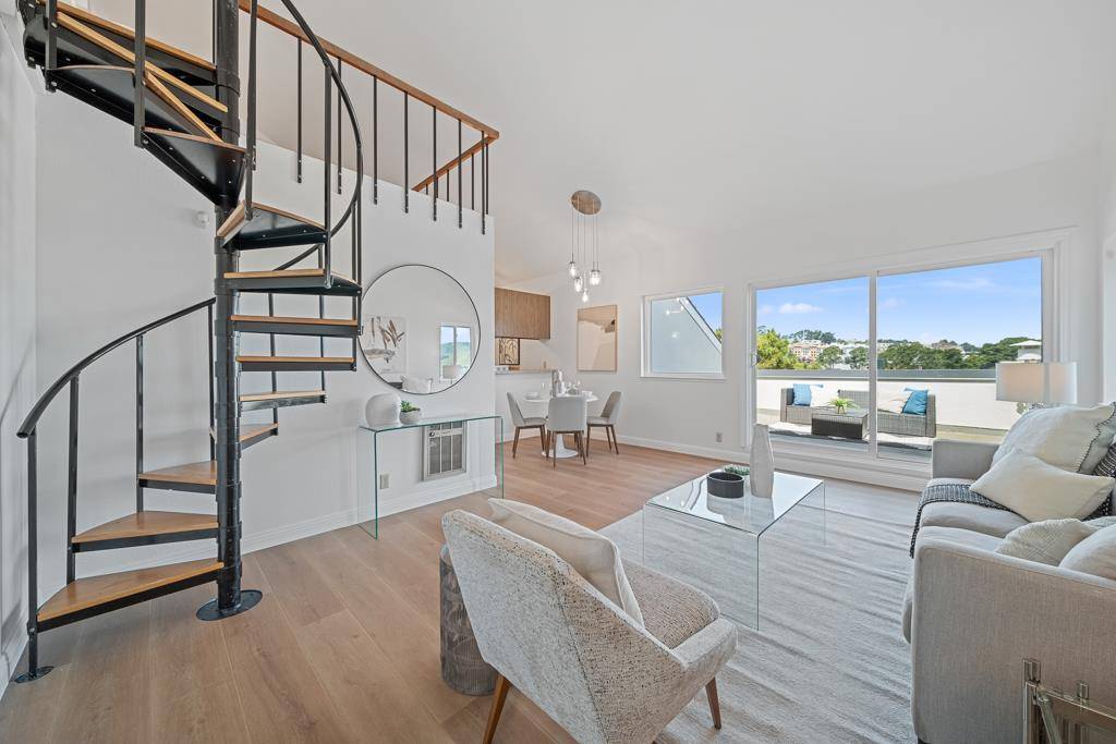 South San Francisco, CA 94080,1 Appian WAY 715-13