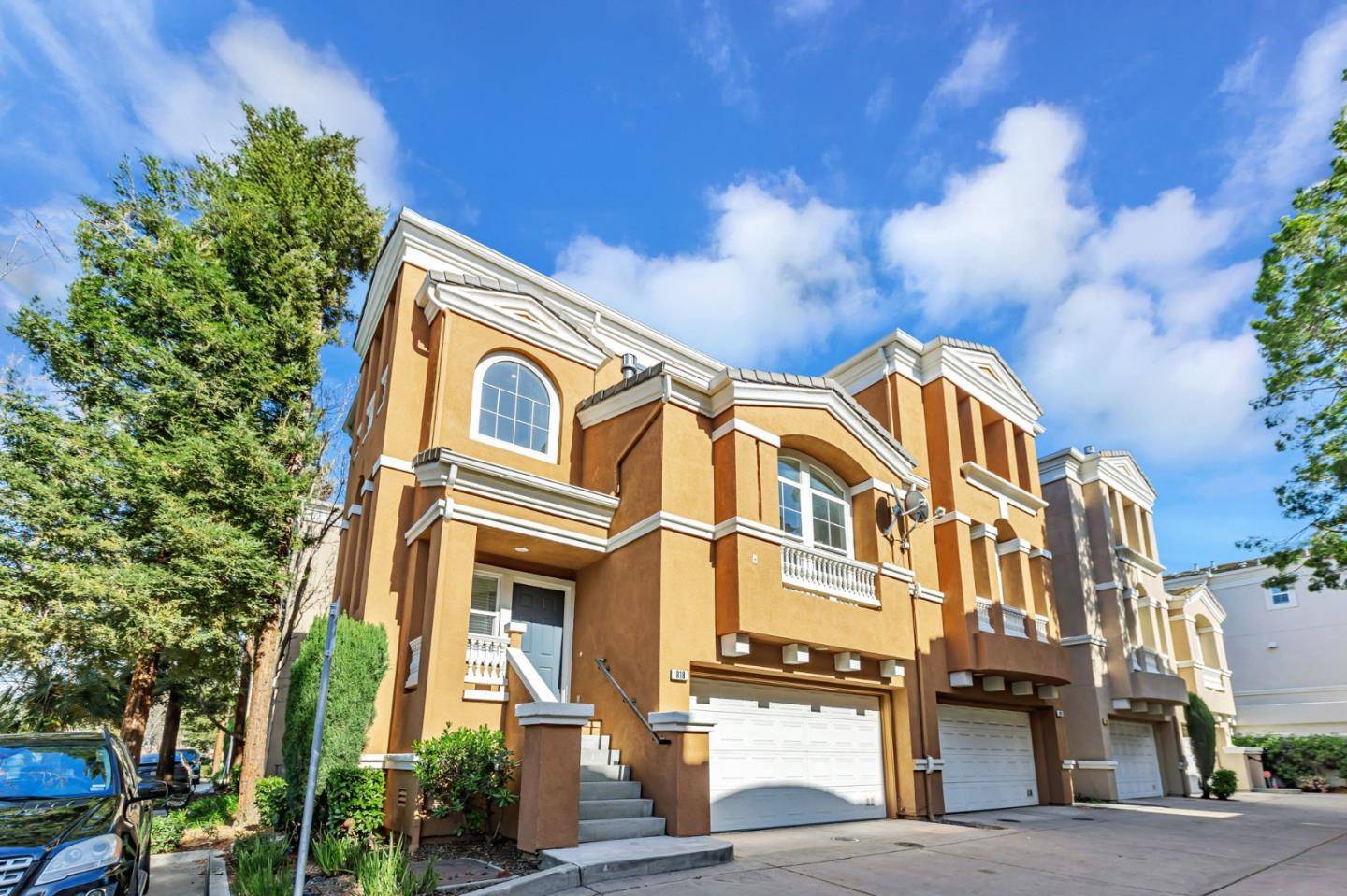 818 Heavenly PL, Milpitas, CA 95035
