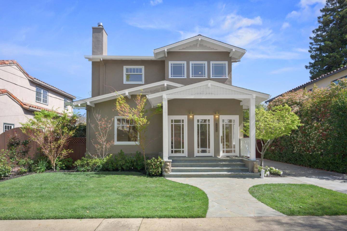 San Mateo, CA 94402,1249 Oak ST