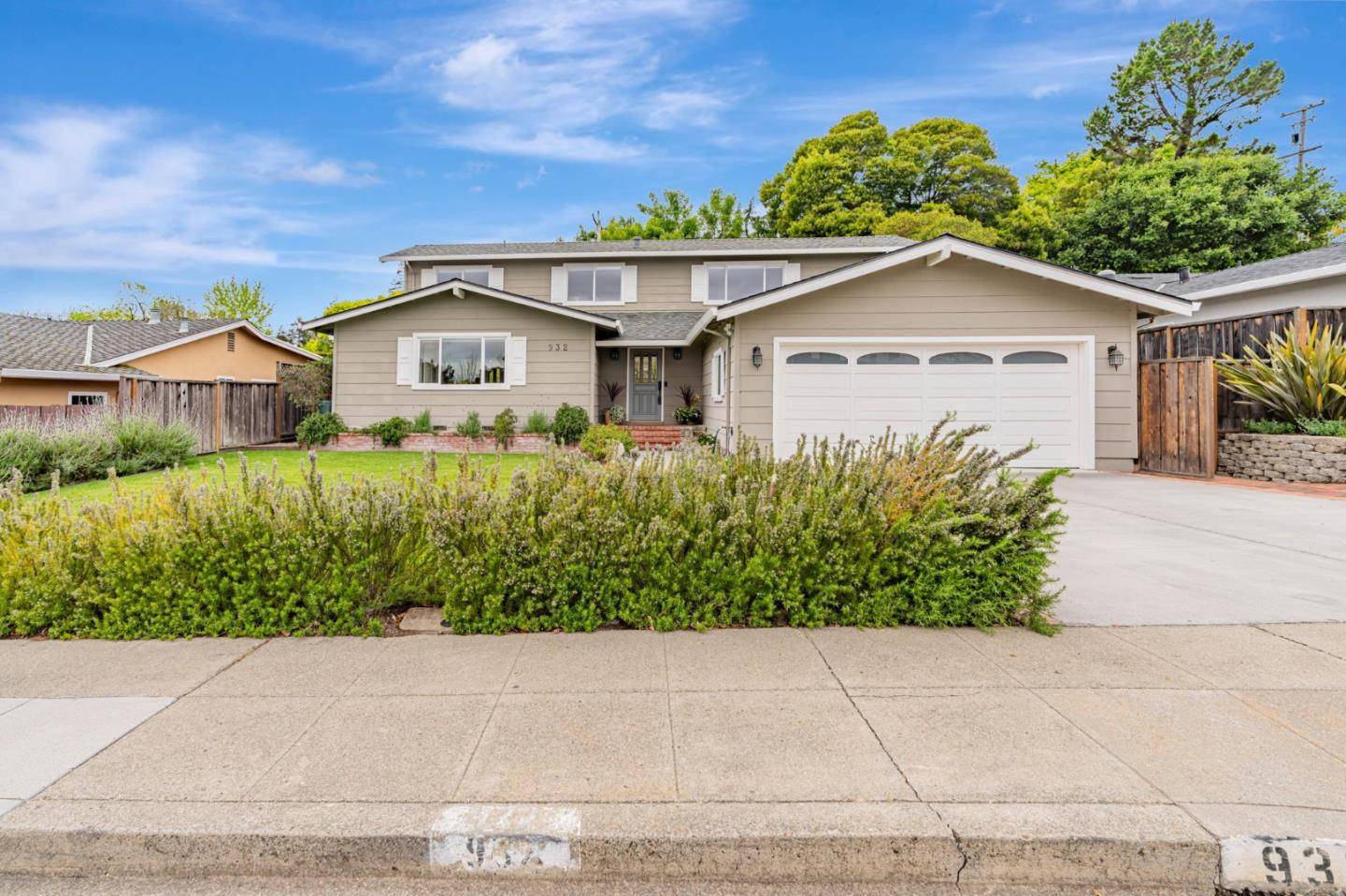932 Pleasant Hill RD, Redwood City, CA 94061