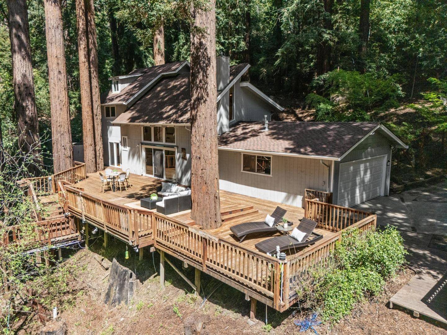 16306 Redwood Lodge RD, Los Gatos, CA 95033
