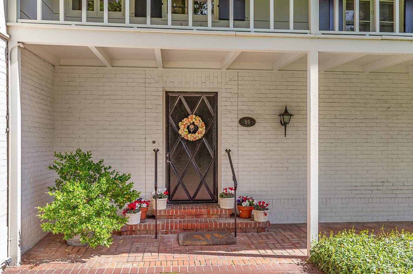 Atherton, CA 94027,55 Serrano DR
