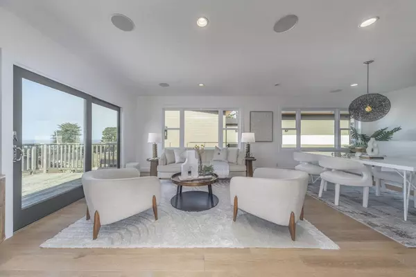 Moss Beach, CA 94038,854 Kelmore ST