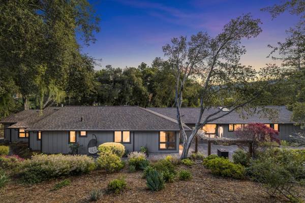 30 Cheyenne PT, Portola Valley, CA 94028