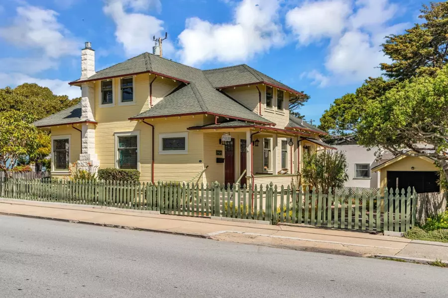 388 CENTRAL AVE, Pacific Grove, CA 93950