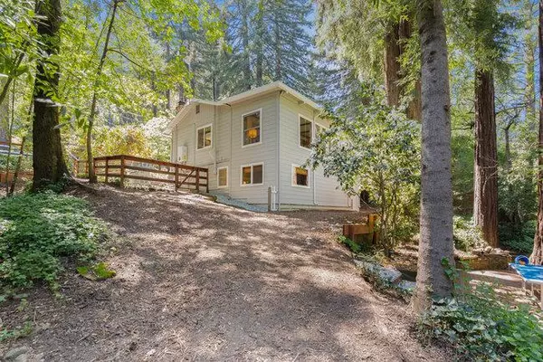 Boulder Creek, CA 95006,345 Saint Francis DR