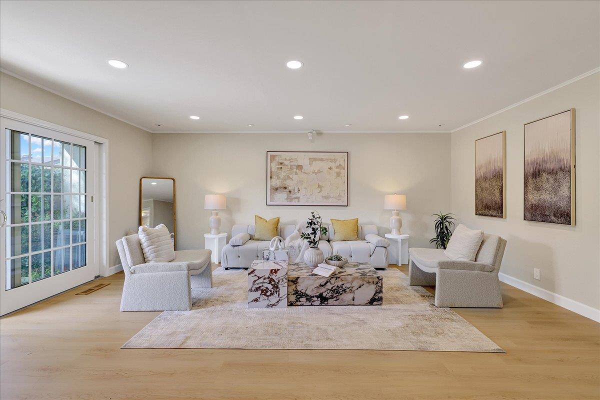 1178 Hyde AVE, San Jose, CA 95129