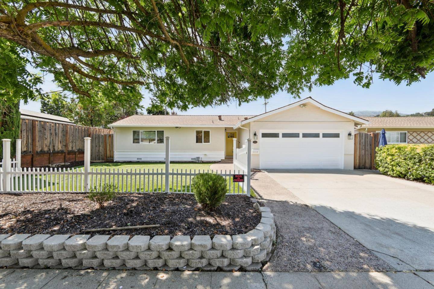 San Jose, CA 95124,1684 Zinnia LN