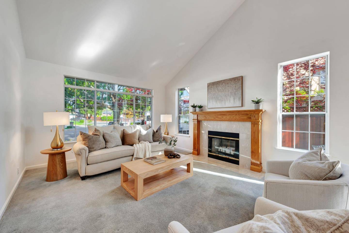 Fremont, CA 94536,38678 Pickering CT