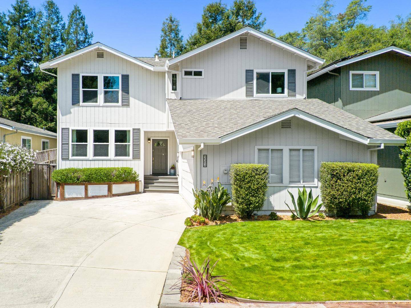 221 Bethany DR, Scotts Valley, CA 95066
