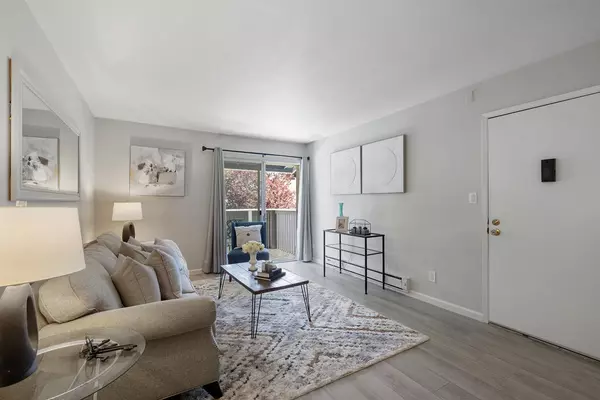 San Bruno, CA 94066,415 Piccadilly PL 14