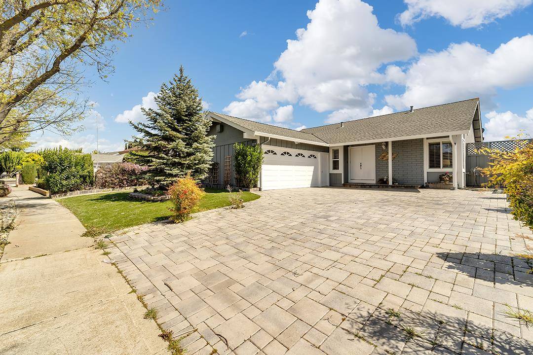 8230 Mayhews Landing RD, Newark, CA 94560