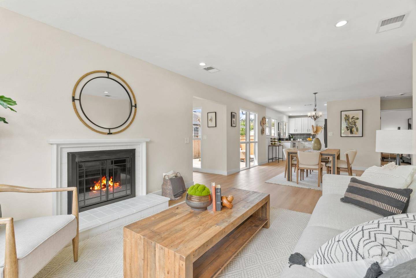 San Bruno, CA 94066,2621 Fleetwood DR