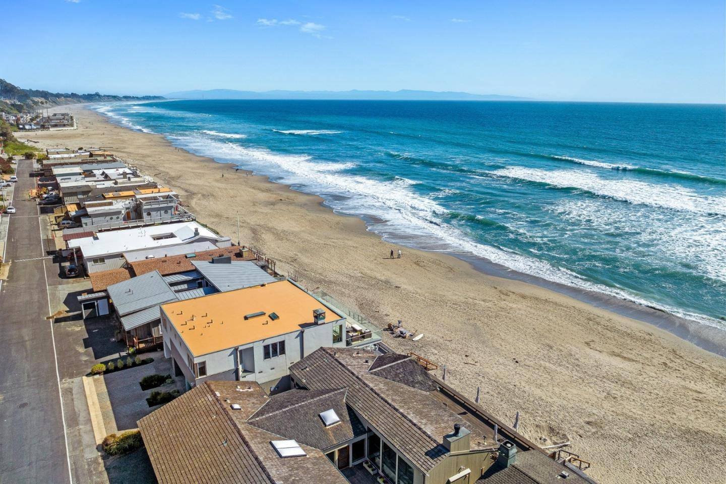 Aptos, CA 95003,618 Beach DR