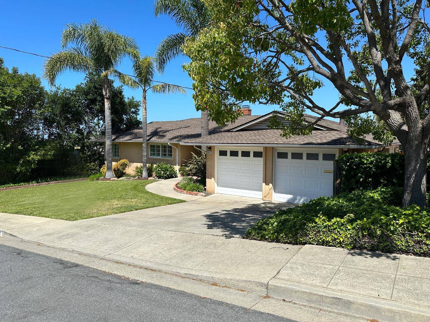San Leandro, CA 94577,1542 Graff AVE