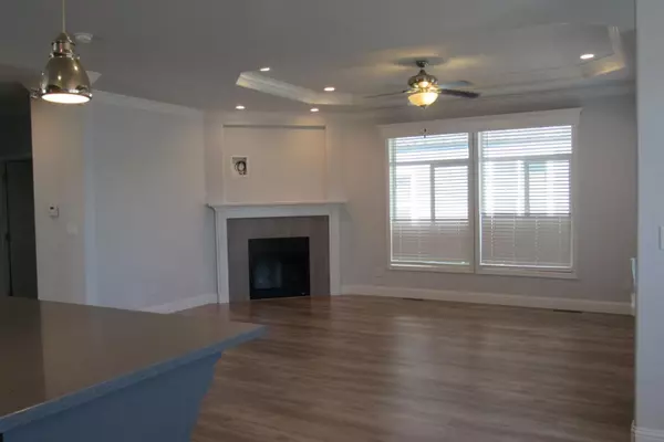 Mountain View, CA 94041,325 Sylvan AVE 47
