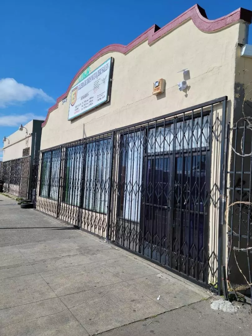 Oakland, CA 94621,7508 International BLVD