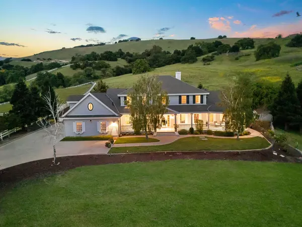 Gilroy, CA 95020,9560 Via Del Oro