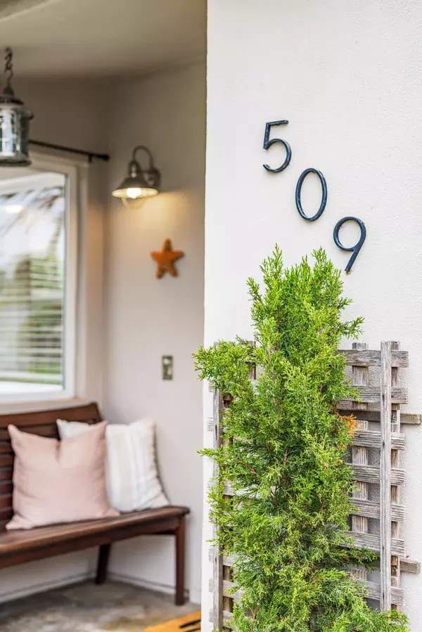 Santa Cruz, CA 95062,509 36th AVE