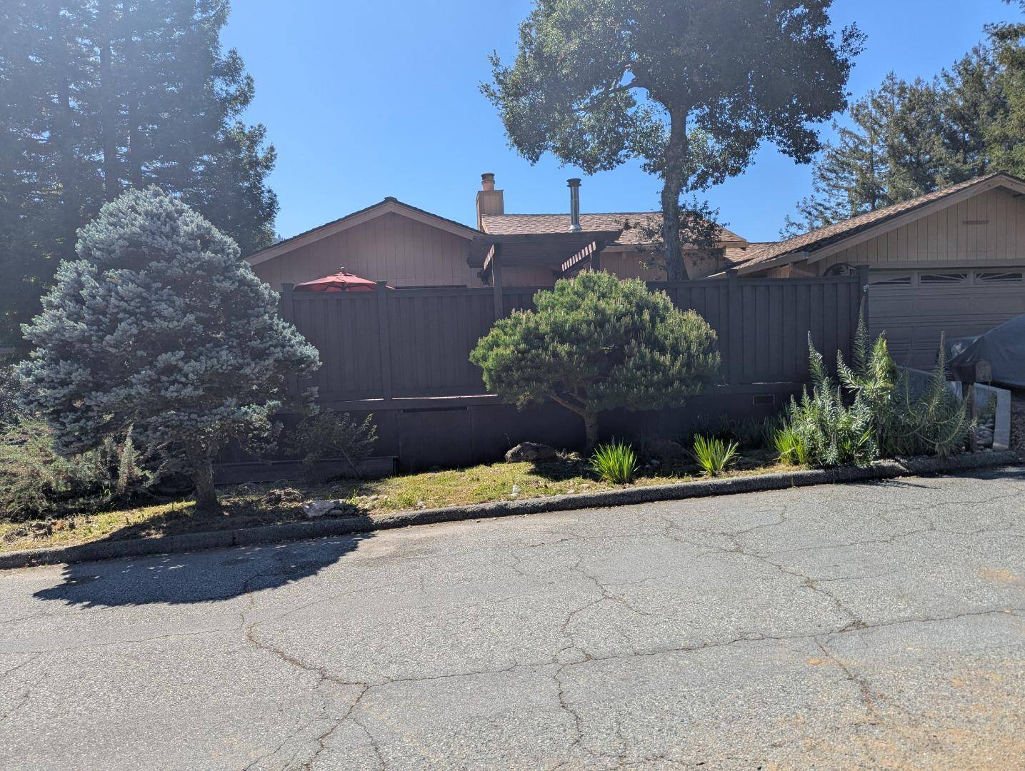 Boulder Creek, CA 95006,267 Crows Nest DR